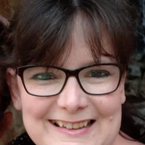 Meet your Posher, Jenn